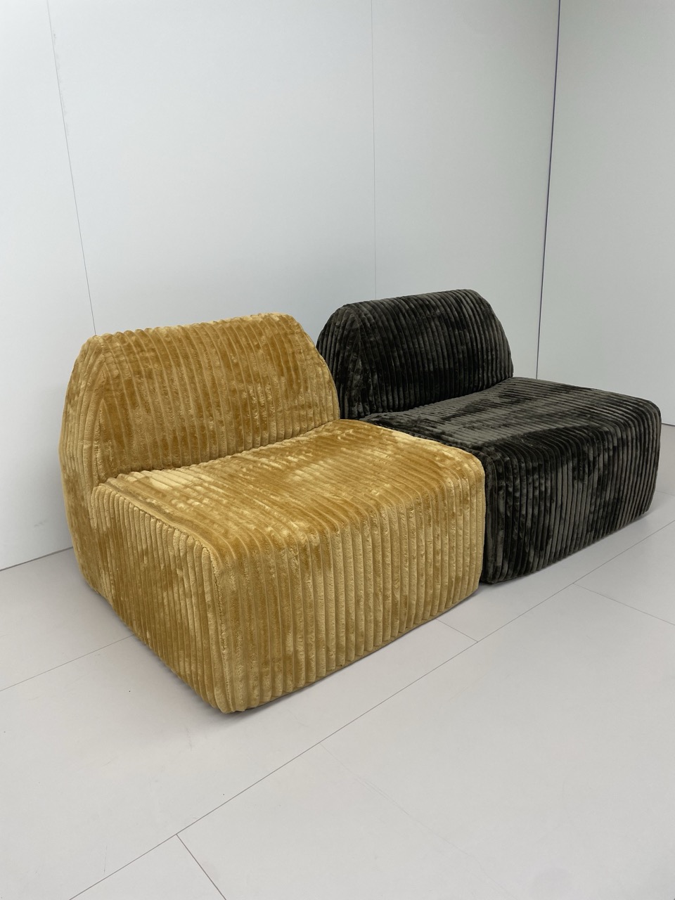 ⁦Compressed Sofa-B007⁩ - الصورة ⁦1⁩