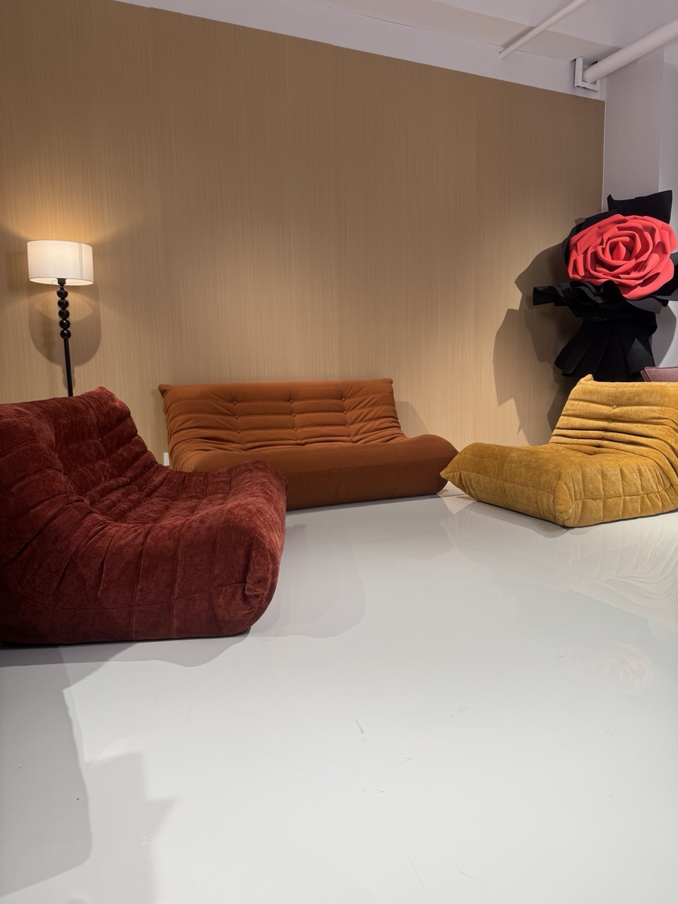 Compressed Sofa（Caterpillar） - Image 4