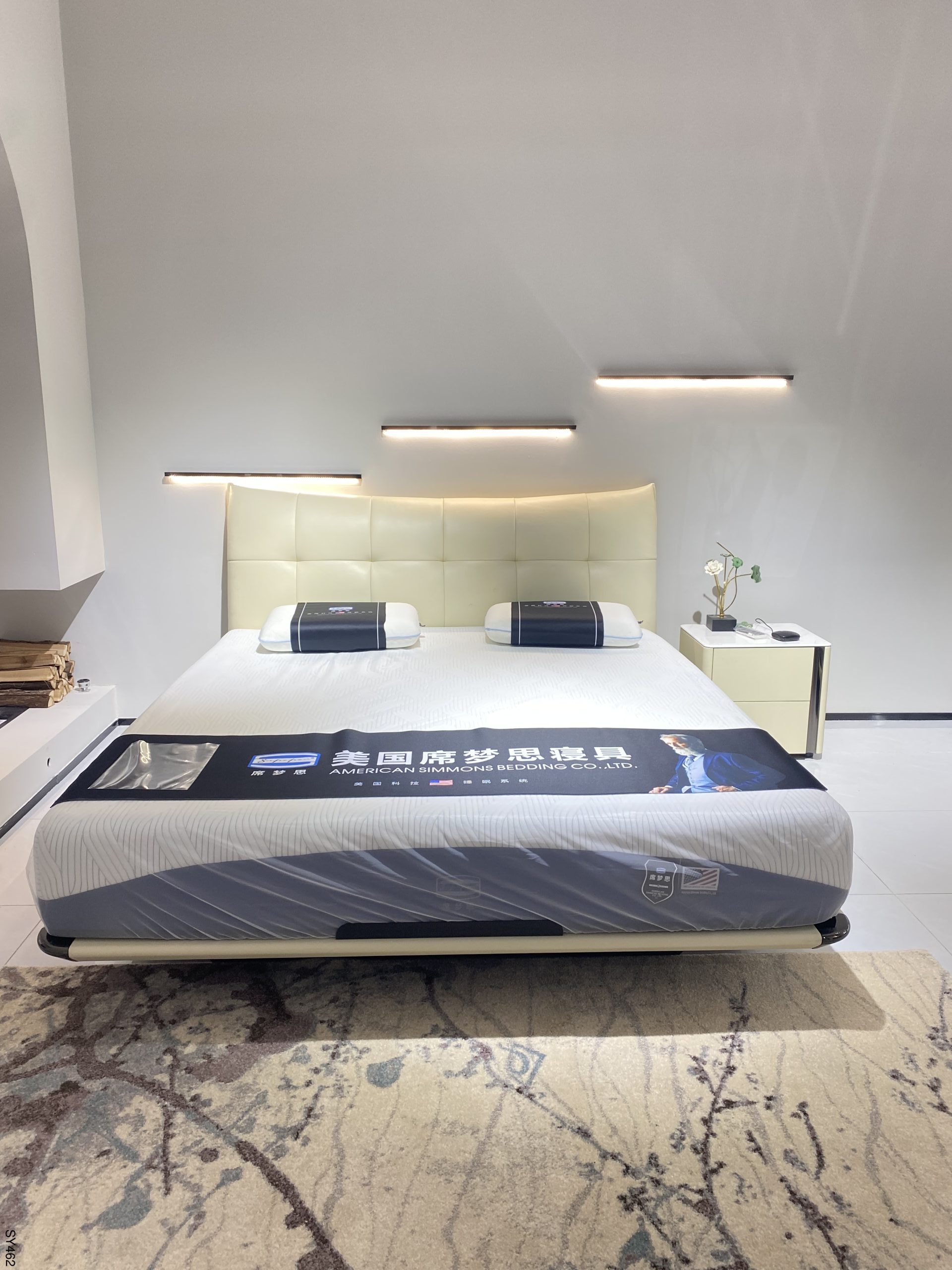 微信图片_2025-08-26_103913_543 Aluminum Floating Bed | Microfiber Leather/Top-Grain Cowhide + Russian Larch - Image 4